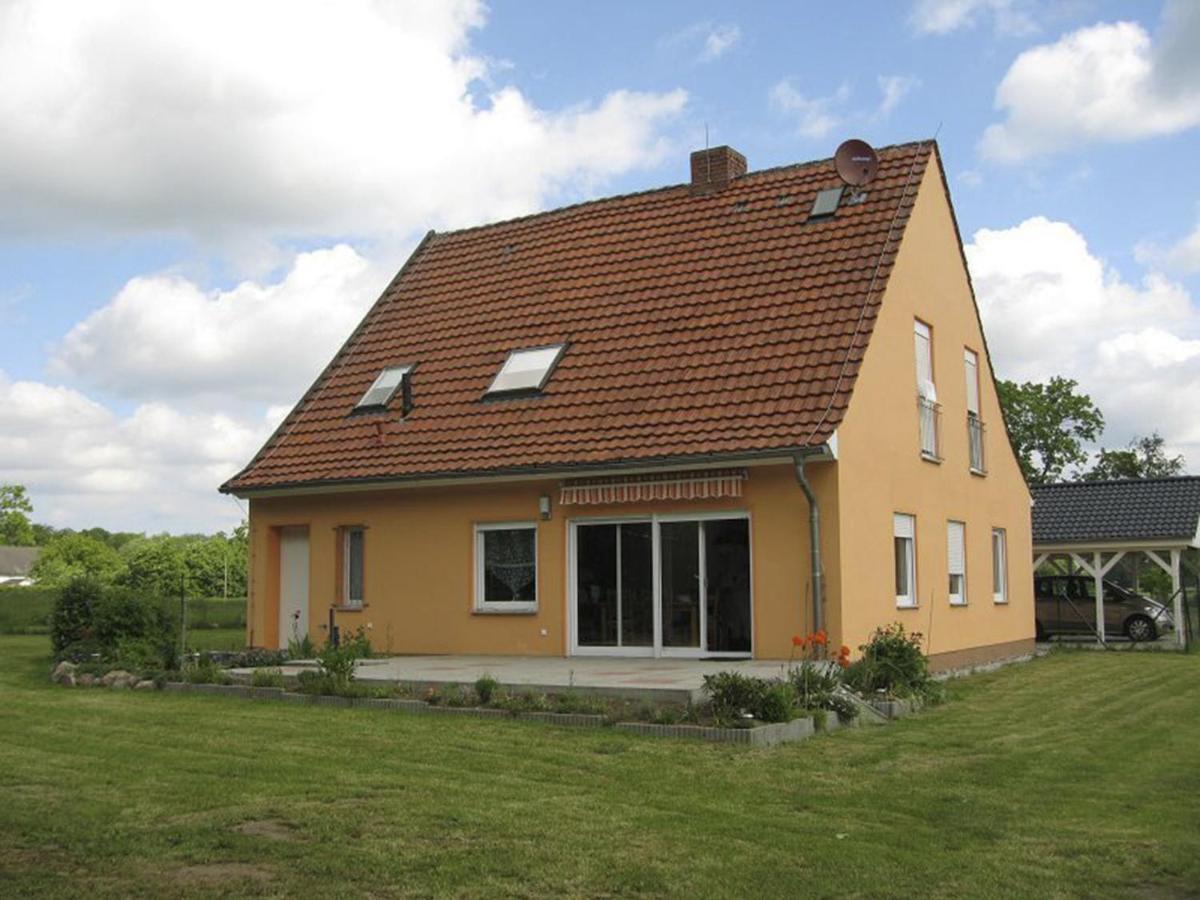 Ferienhaus "Am Wald" Behrenwalde Exterior foto